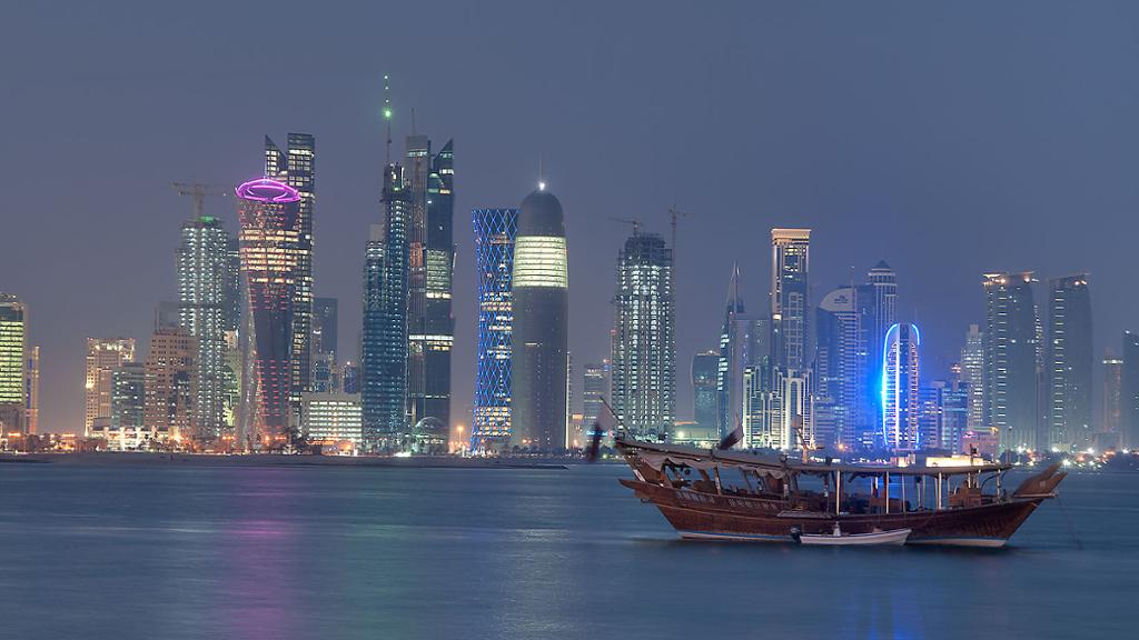 Dhow Cruise Tour with Corniche Walk - Image 2